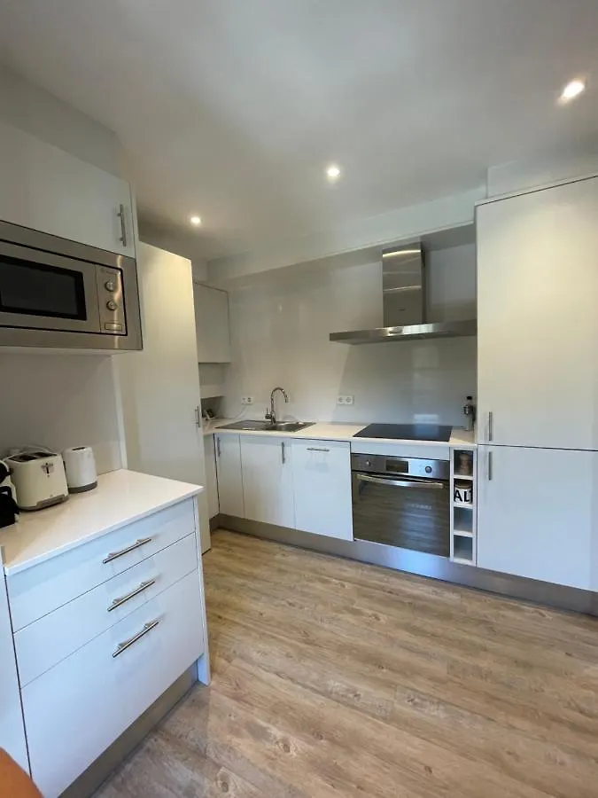 Modern Apartment In The Heart Of Old Town Gerona
