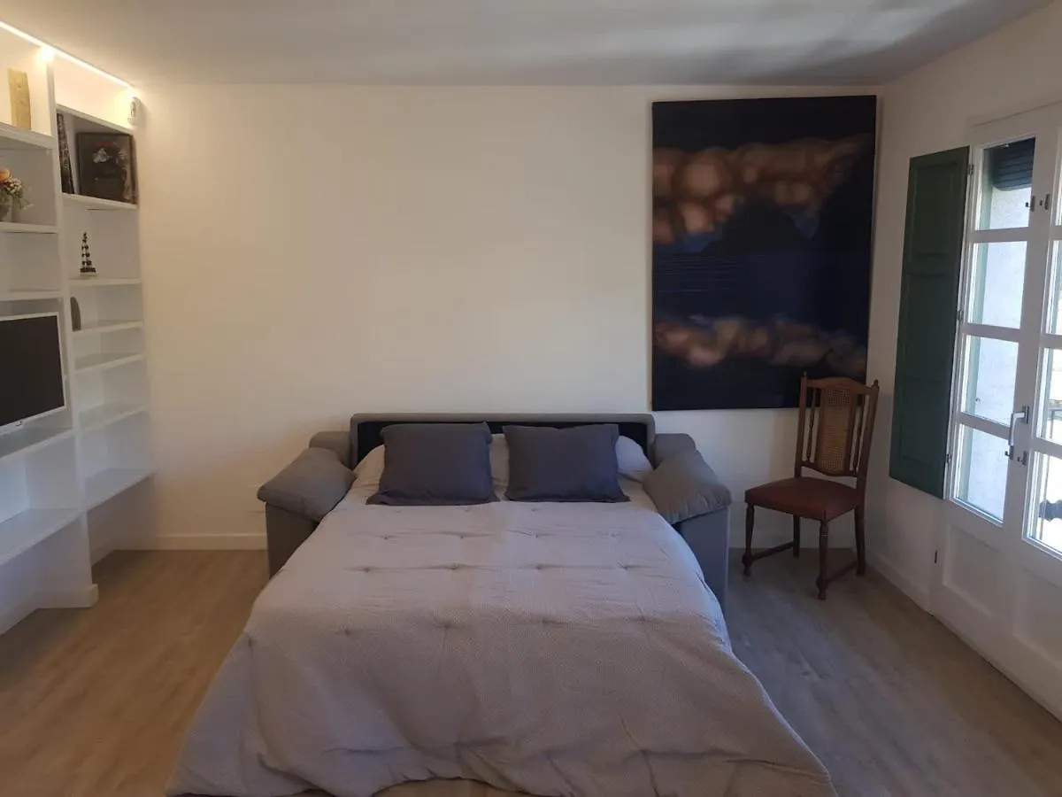 Modern Apartment In The Heart Of Old Town Gerona
